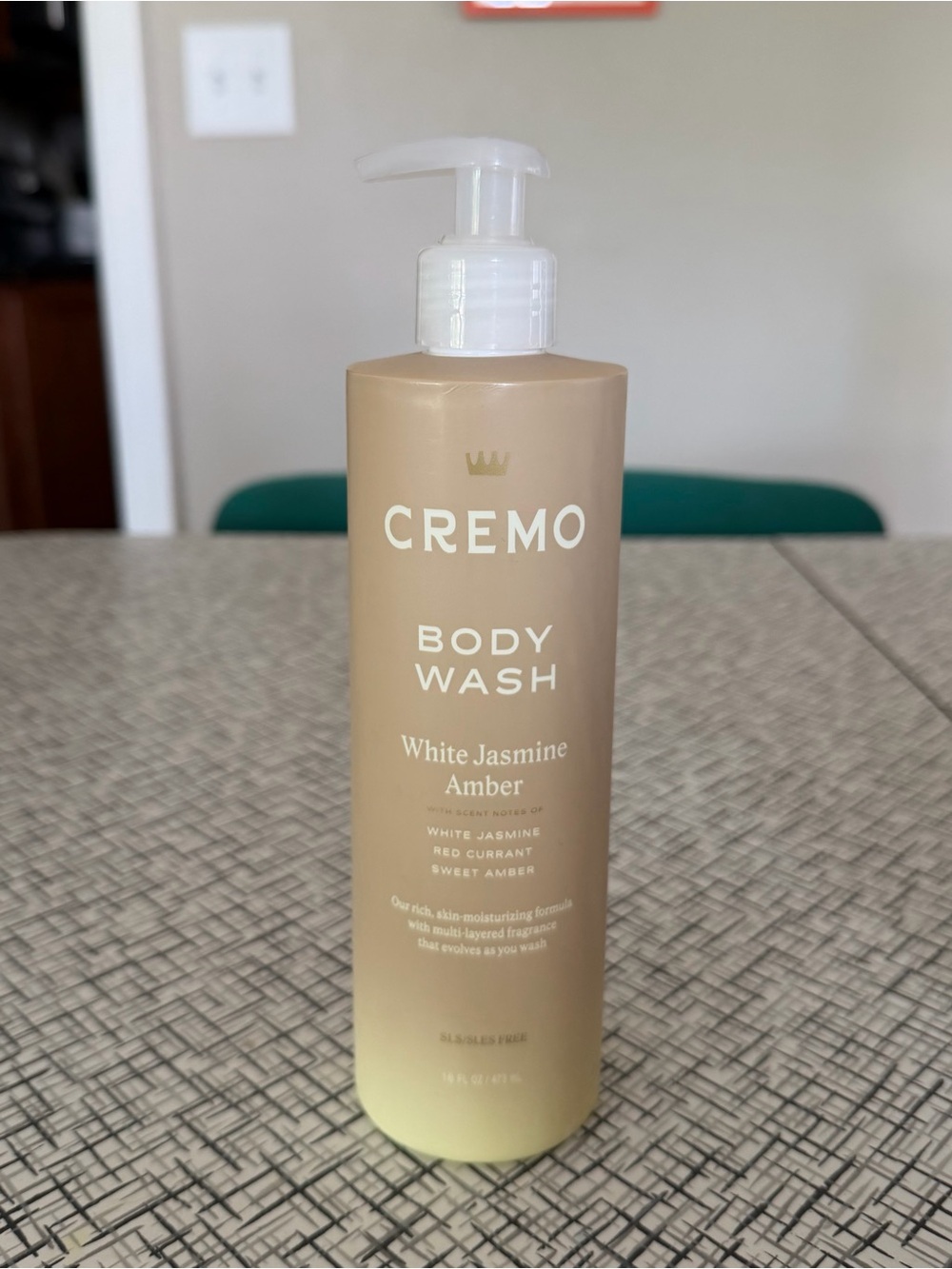 NEW! Cremo White Jasmine Amber Body Wash — Cream
